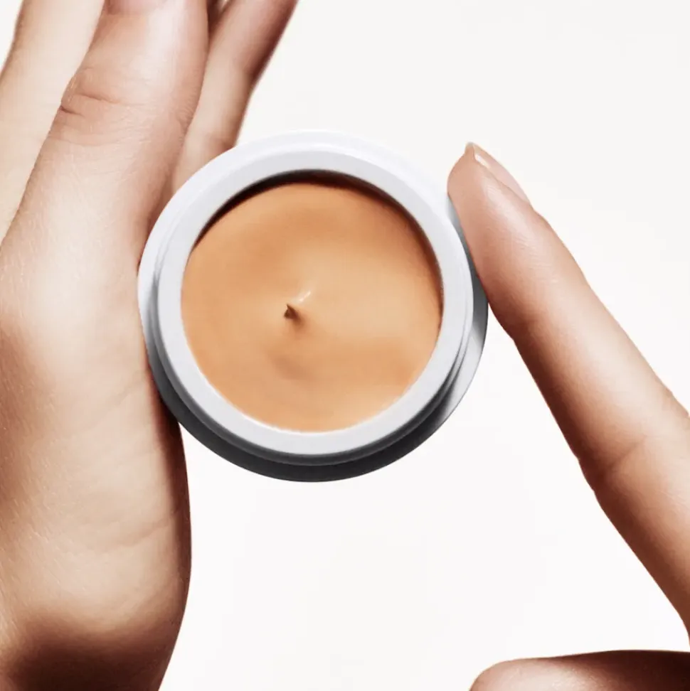 Beauty Evolution SKIN ENHANCER Satin Finish - MANASI 7 Foundation/Grundierung