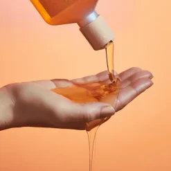 Enchanted Island™ Shampoo - stärkt die Haarwurzel mit exotischem Duft