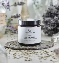 Instant Glow Calming Exfoliator - Flower and Spice - Peeling