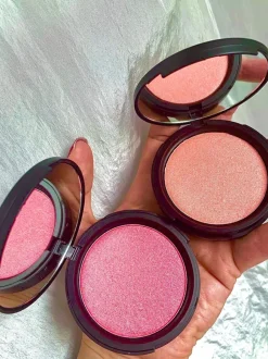 Luminescence ~ strahlendes Rouge und Highlighter in einem, in 2 Nuancen