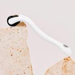 Micro Needle Dermal Roller | Wildcrafted Organics - 0,3 mm