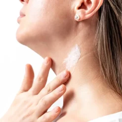 PRO DÉCOLLETÉ SCULPTURE | DAFNA'S - pflegende Creme für Dekolleté & Hals