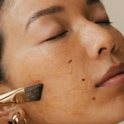 Resurfacing Saffron AHA Masque - AHA-Pflegemaske mit Safran und milden Fruchtsäuren