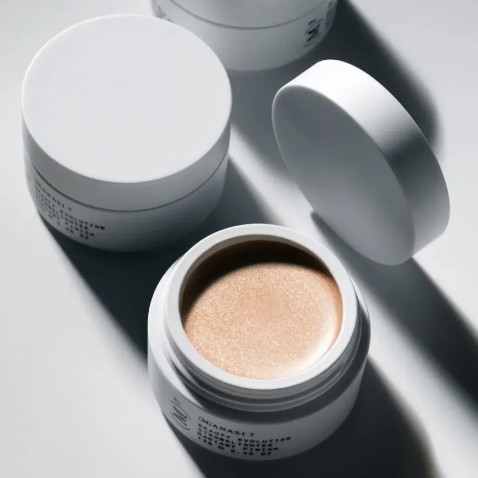 Strobelighter - MANASI 7 - Schimmernde Lidschatten und Highlighter