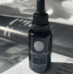 Wildflowers Rejuvenating Serum - Anti-Aging-Serum mit CoQ10, Vitamin C und Squalan